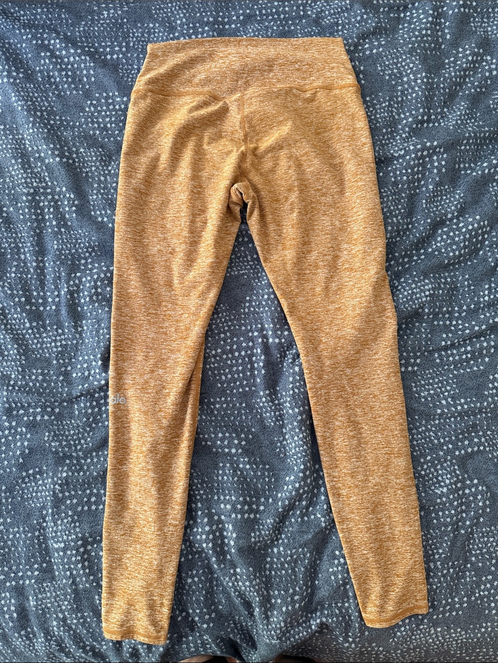 Alo AirSoft Marled Mustard Leggings - Alo Yoga Logo